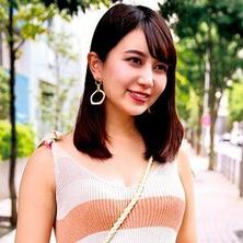 ewdx-339前模特混血人妻結婚4年每週手淫5次的淫婦