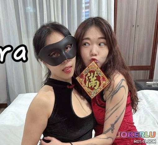 Qiao and Lara flew on the space train together in their second year of junior high school