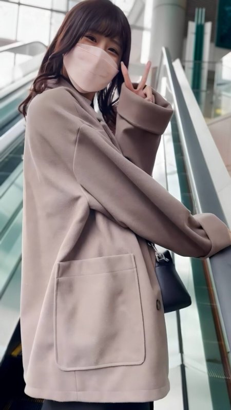 FC2-PPV-4828669 我可愛的日本老師♡ 她一邊搖晃著她那隱藏的巨乳一邊高潮迭起，所以我直接在她體內射精了♡